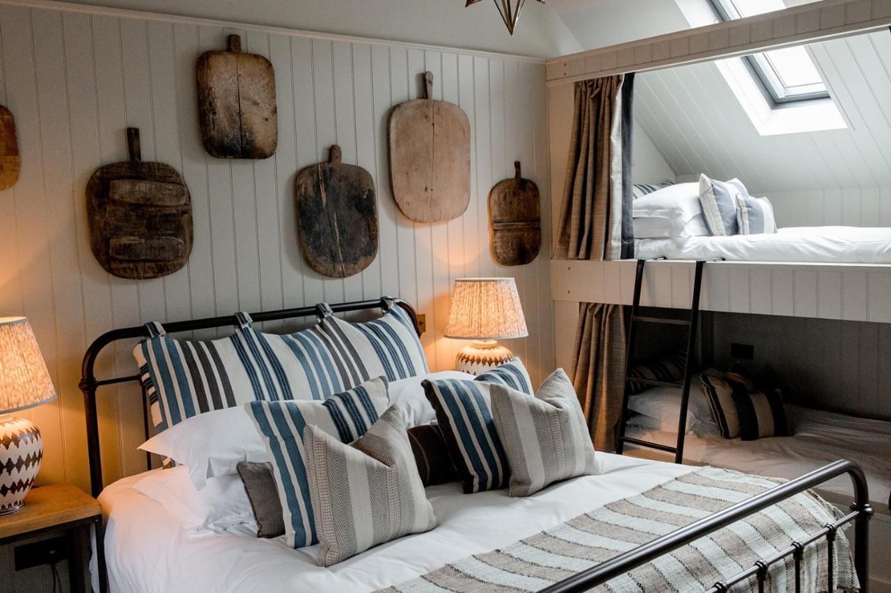 Beadnell Towers Hotel Bagian luar foto