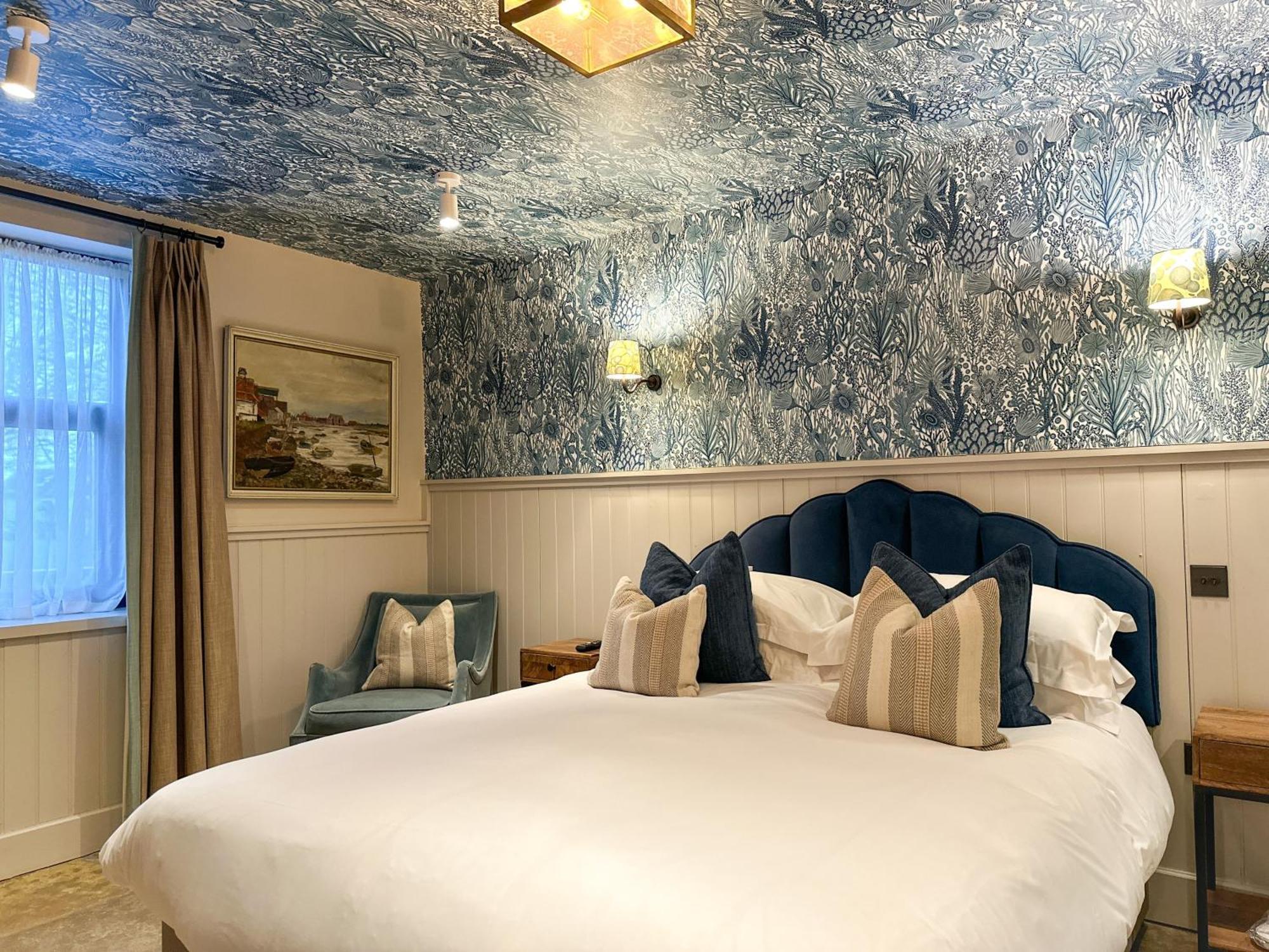 Beadnell Towers Hotel Bagian luar foto