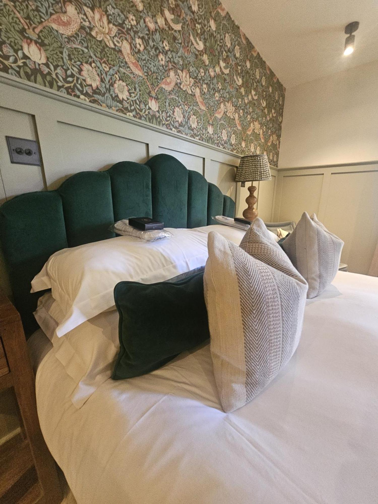 Beadnell Towers Hotel Bagian luar foto