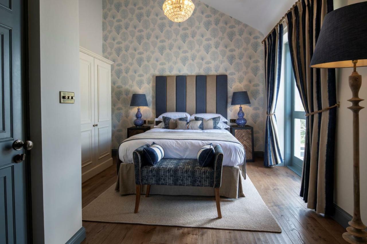 Beadnell Towers Hotel Bagian luar foto